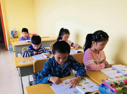 學前班加盟