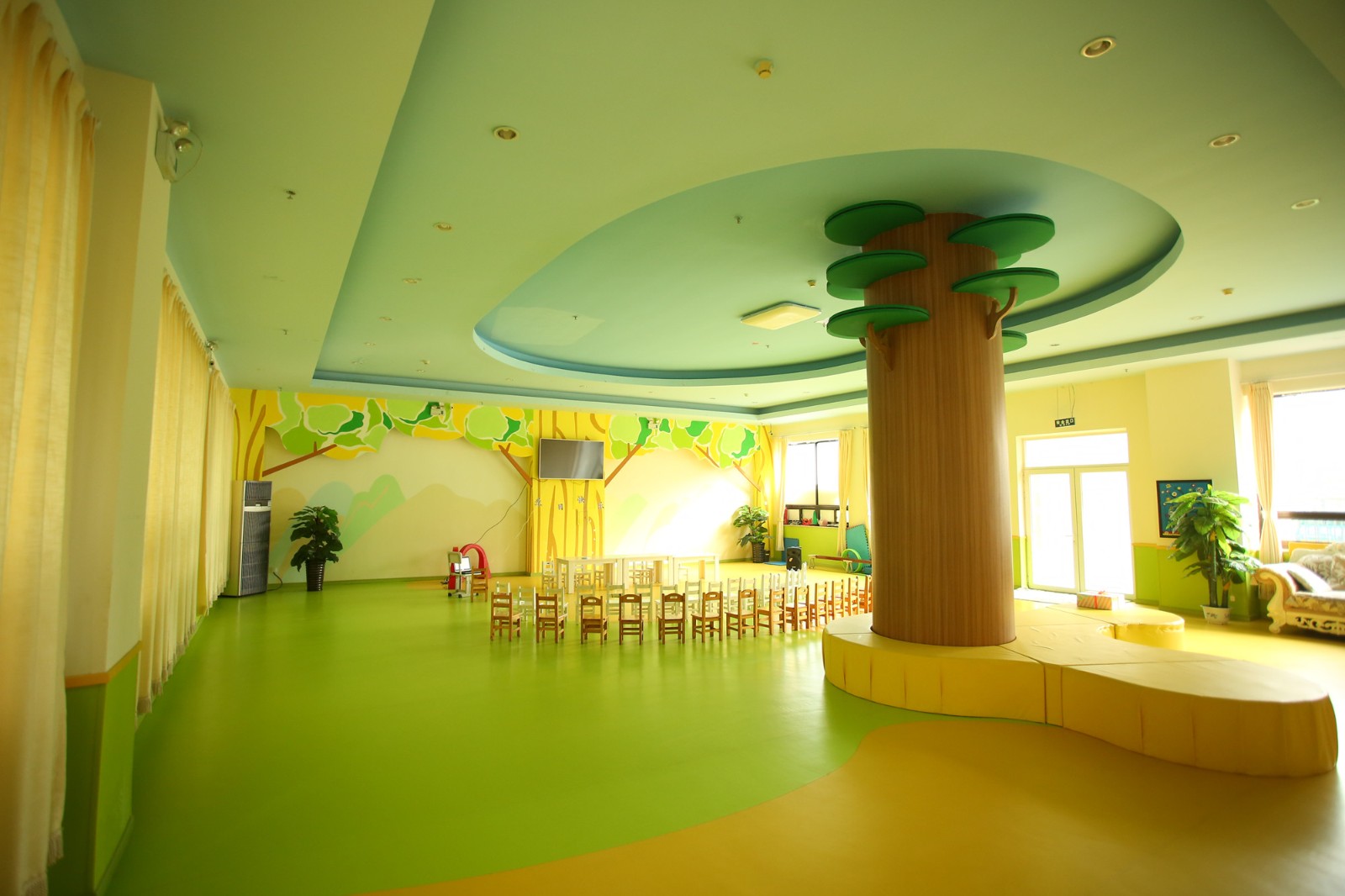 巴學(xué)園國際幼兒園加盟
