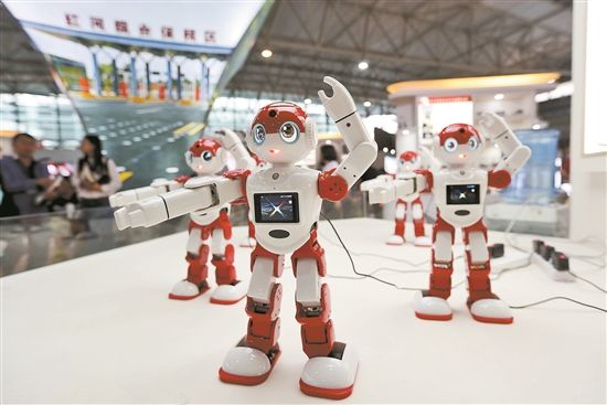 創源康智能機器人加盟